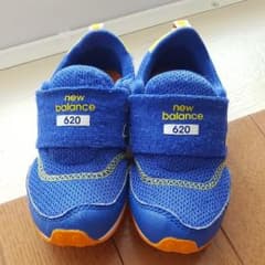 【美品】ニューバランスのサムネイル