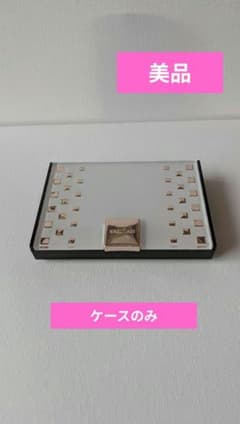 MAQuillAGE ファンデーションケース　限定品のサムネイル