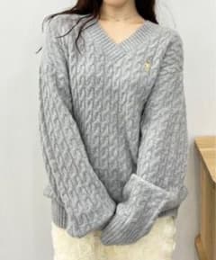 [新品未使用]Lilybrown 刺繍Bearケーブルニットミニワンピースのサムネイル