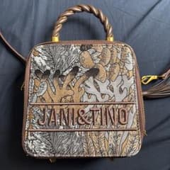 JANI&TINO ショルダーバッグ ボックス型のサムネイル