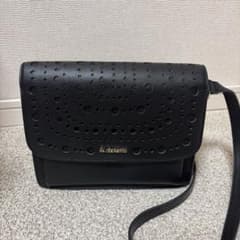 & chouette ショルダーバッグ ブラックのサムネイル