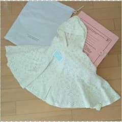 値下げ!【新品未使用】BeBe ポンチョ 50~90 オフホワイトのサムネイル