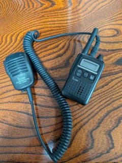 ICOM IC-4300 無線機 デジタル表示 ハンドマイク付きのサムネイル