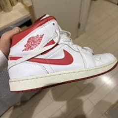 Air Jordan 1 NIKEスニーカーのサムネイル