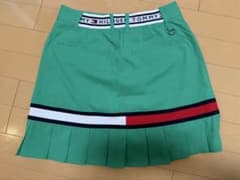 TOMMY HILFIGER ゴルフウェア　スカートのサムネイル