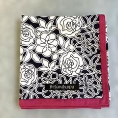 新品未使用品Yves Saint Laurent ハンカチ 花柄のサムネイル