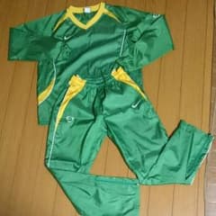 サッカー  ジャージ上下セット150㎝のサムネイル