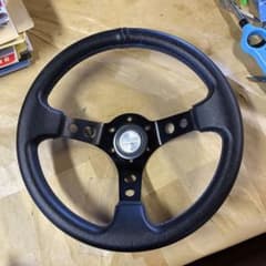 D1SPEC ステアリング　ディープのサムネイル