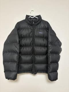 Patagonia ダウンジャケット ブラックのサムネイル
