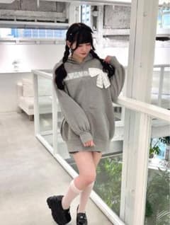 レースリボン付き ジップアップパーカー グレー レースリボンビッグパーカーのサムネイル