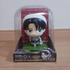 Attack Titan Wobbling Solar Levi Cleaning Version