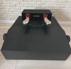 YAMAHA ヤマハ　ピアノ　黒 補助ペダル 足台 アシスト 中古　HP-705 YAMAHA ヤマハ ピアノ 黒 補助ペダル 足台 アシスト 中古 HP-705