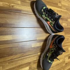 NIKEスニーカーのサムネイル