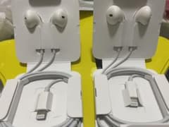 【値下げ】iPhone 純正イヤホン　2セットのサムネイル