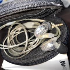 SHURE se215 クリア イヤホンのサムネイル