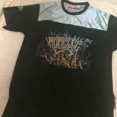 Tシャツのサムネイル