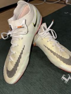 値下げ中‼️Nike Phantom サッカースパイクSG NIKE Phantom サッカースパイク SG 限界値下げ中‼️ - メルカリ