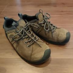 KEEN スニーカーのサムネイル
