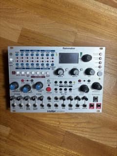 【7/28まで】intellijel rainmaker モジュラーシンセのサムネイル