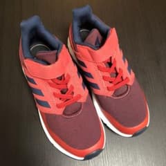 【新品】19.5 adidas スニーカーのサムネイル