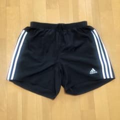 adidasショートパンツ　BLACKのサムネイル