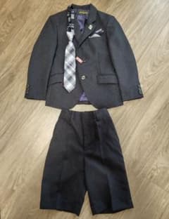 スーツ（120cm）黒/紫　フォーマル　男の子　卒園式　入学式 　結婚式のサムネイル