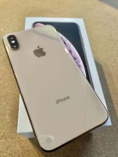 iPhone Xs Gold 256GB 香港 SIMフリー シンガポールのサムネイル