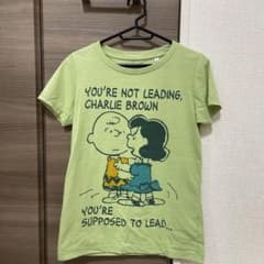 ユニクロ　スヌーピー　tシャツ