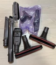 【新品・未使用】Dyson DC61 掃除機用 純正アタッチメントセットのサムネイル