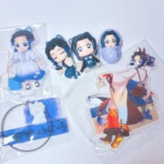 Demon Slayer: Kimetsu no Yaiba - Kocho Shinobu acrylic Stand Acrylic Keychain Figure Set