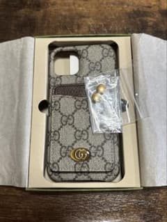 GUCCI GGスプリーム iPhoneケース　iPhone14のサムネイル