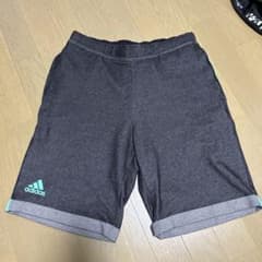 adidas  アディダス メンズ　短パン　ハーフパンツのサムネイル