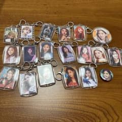 TWICE キーホルダー まとめ売り ツウィ多めのサムネイル