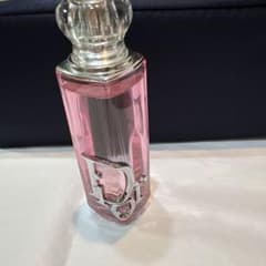 DIOR アディクトロージーグロウ(オードゥ パルファン) 30mL - メルカリ