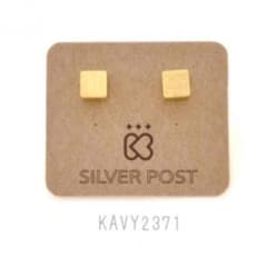 今日限定値下げ！ ラスト1点 新品 バイヤー買付 プチ ピアス ♥︎のサムネイル