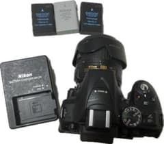 Nikon D5300 18-55 VR レンズキット バッテリー3個充電器付きのサムネイル