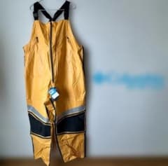 ■ 展示品【Columbia PFG】 フィッシングビブ / YELLOW □ 展示品【Columbia PFG】 フィッシングビブ / YELLOW - メルカリ
