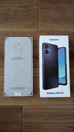 SAMSUNG Galaxy A25 5G 本体 箱付のサムネイル