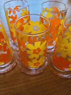 レトログラス　昭和　レトロ　花柄　値下げのサムネイル