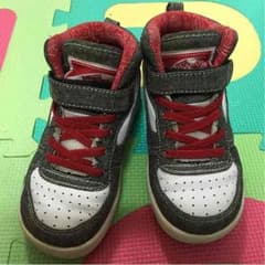 VANS 18センチ キッズスニーカーのサムネイル