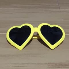 WE GO ハートサングラス 黄のサムネイル