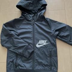 NIKE ナイキ　ナイロンジャンバー　120のサムネイル