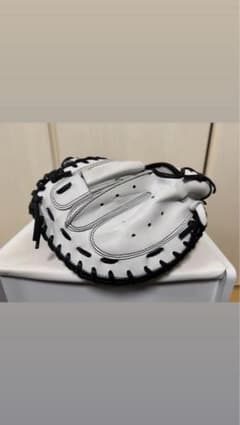 即戦力・型付け済】オーダーキャッチャーミット - メルカリ