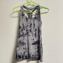 ひまわりんこ様専用　lululemon ルルレモン　タンクトップのサムネイル