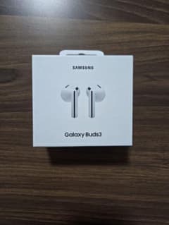 【新品未使用】SAMSUNG Galaxy Buds3 ホワイトのサムネイル