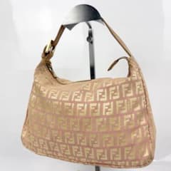 【FENDI】ズッキーノ柄 ポーチ フェンディFFロゴ ベージュ 希少色】FENDI アクセサリーポーチ ズッキーノ ピンクベージュ8N0005