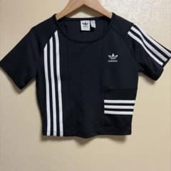 adidas アディダス クロップド丈 半袖トップスのサムネイル