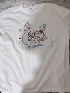 ユニクロ ちいかわ Tシャツ ホワイト xlサイズのサムネイル