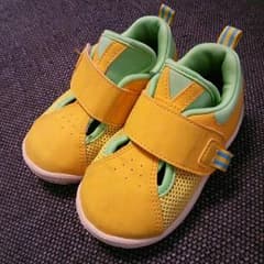 そや様専用★アシックス★13.5cmのサムネイル