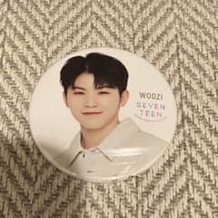 SEVENTEEN ウジ 缶バッジのサムネイル
